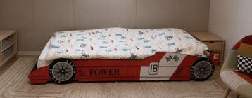 Kinderbed raceauto rood - 1 persoons