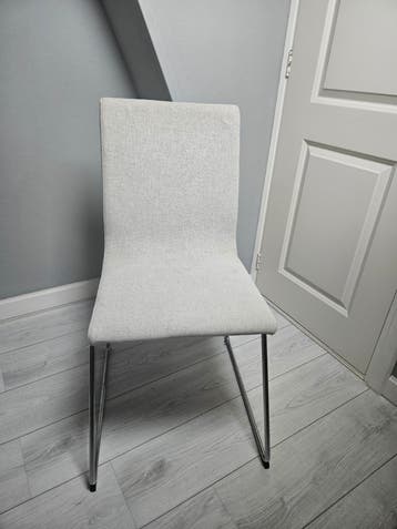 2 gratis stoelen