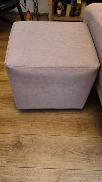 Comfortabele poef - Zo goed als nieuw