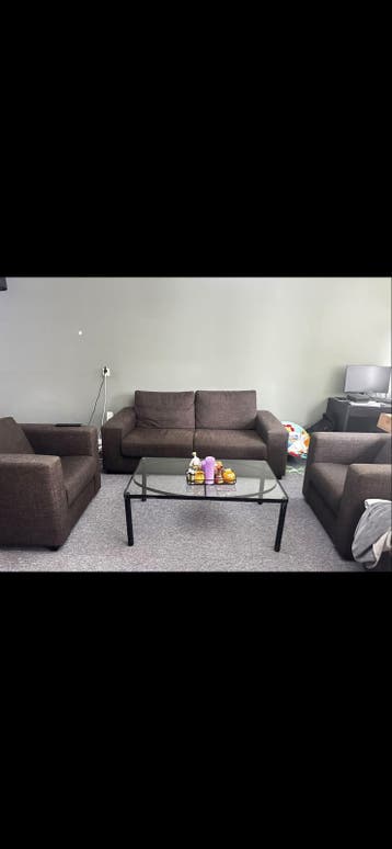 Comfortabele 3-zitsbank en twee fauteuils