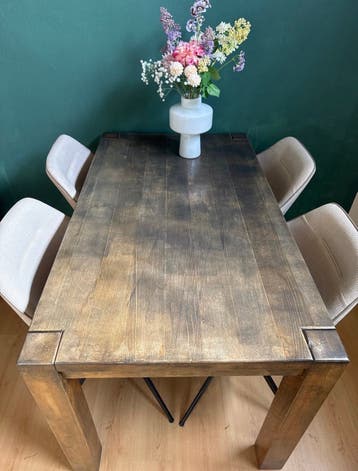 Gratis eettafel - vandaag of morgen ophalen!
