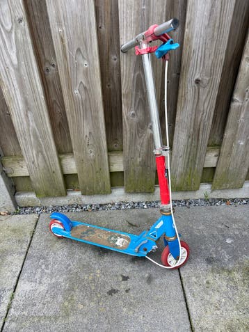 Gratis!!!  Gebruikte step voor kinderen - Blauw/Rood