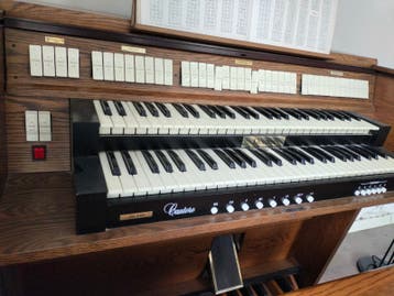 Domus DK 600 elektronisch orgel