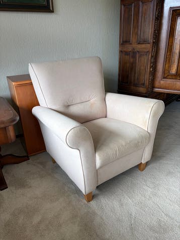 Comfortabele fauteuil in ivoor/crème kleur
