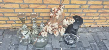 Diverse decoratie en Senseo apparaat gratis af te halen