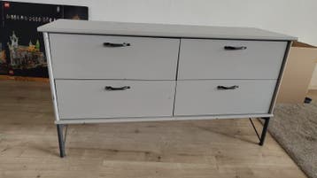 Ladekast/Dressoir/TV-meubel (Ikea?) - 180x65x38 cm
