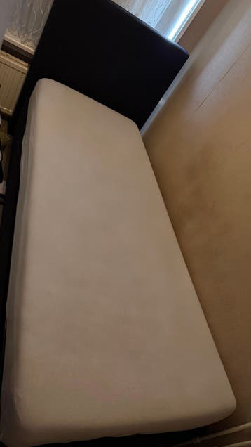 Gratis ophalen Eenpersoonsbed met matras