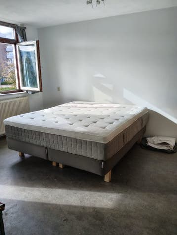 bed for free