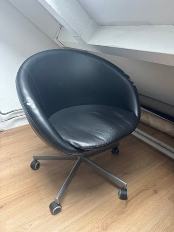IKEA bureaustoel - Zwart, met beschadigingen