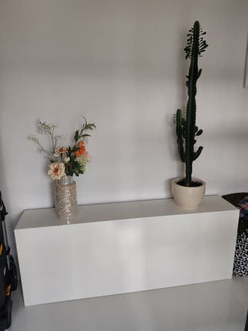 Sidetable