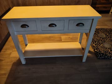 side table gratis