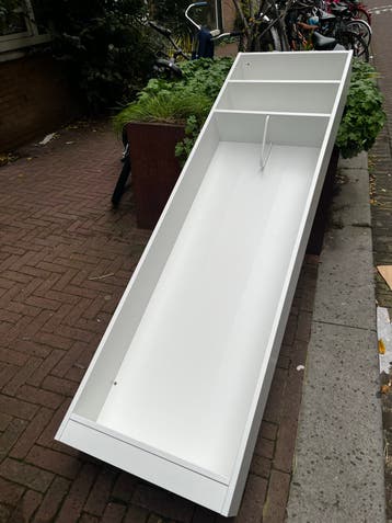 Nieuwe witte Pax zijkast - gratis af te halen!