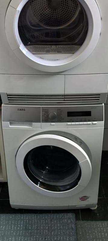 Gratis op te halen voor onderdelen AEG Lavamat wasmachine.