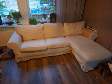 Gratis IKEA Ektorp hoekbank (zelf ophalen)