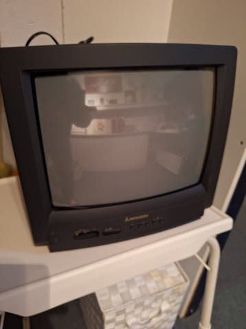 Mitsubishi draagbare TV met afstandsbediening