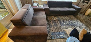 GRATIS Comfortabele 3-zits en 2-zitsbank met verstelbare