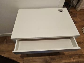 Ikea micke bureau