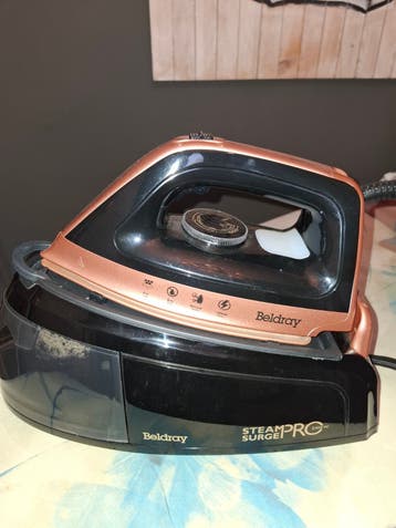 Beldray Steam Surge Pro Stoomstrijkijzer - Zo goed als nieuw