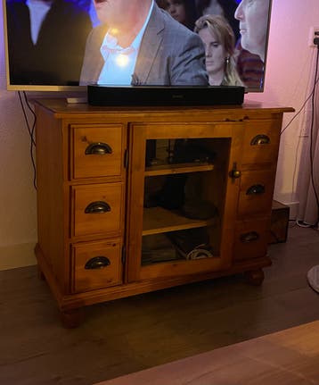 Gratis grenen TV kast