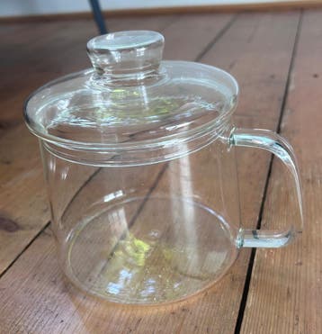 Glazen theepot