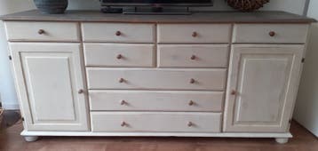 Landelijk dressoir met veel opbergruimte