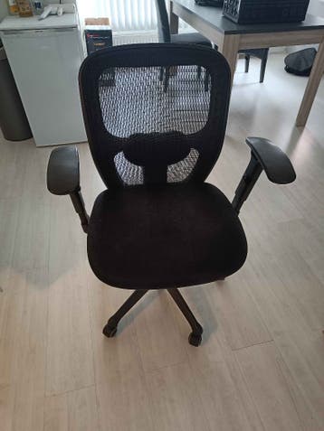 Bureaustoel op wielen