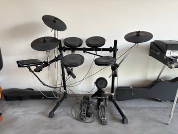 Medeli DD505 Elektronisch Drumstel gratis op te halen