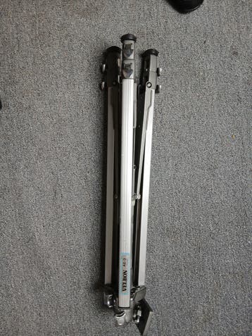 Nostalgisch Velbon AE-3 statief - gratis af te halen