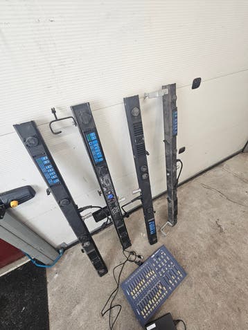 Showtec Showbars met verlichting en controller