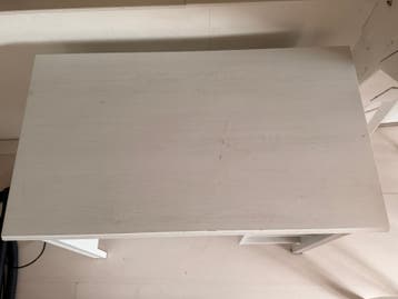 Wit bureau met opbergruimte - ideaal voor thuiswerkplek