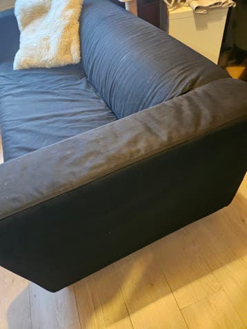 Zwart bankje 2/3 persoons gratis