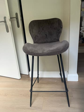 Halfhoge barkruk in prima staat - 70 cm zithoogte