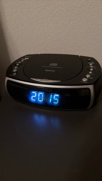Radio/CDspeler te koop gevraagd!