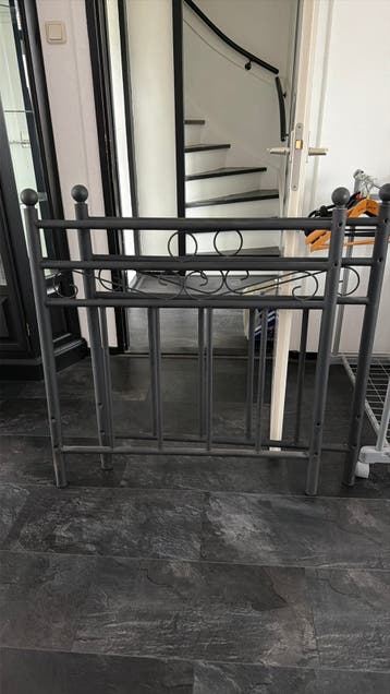 Eenpersoons bed