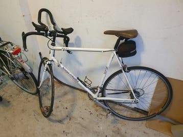 Racefiets, gratis meenemen voor een liefhebber!