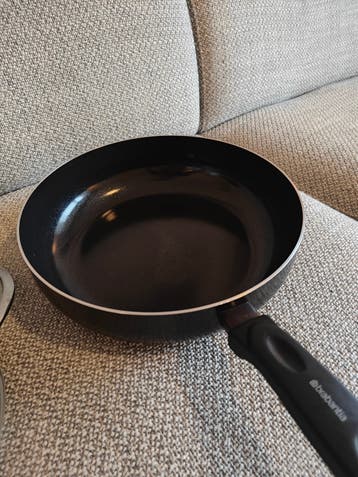 Brabantia koekenpan 28 cm met deksel