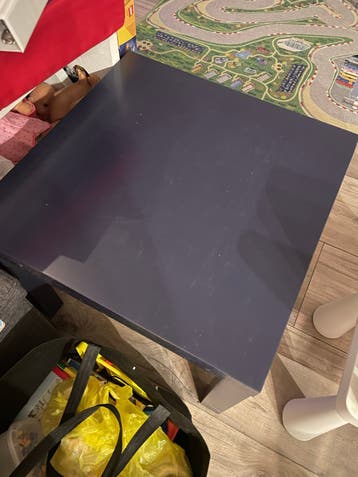 Donkerblauw Lack tafeltje Ikea