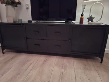 Zwart ijzeren TV-meubel - 200x45 cm
