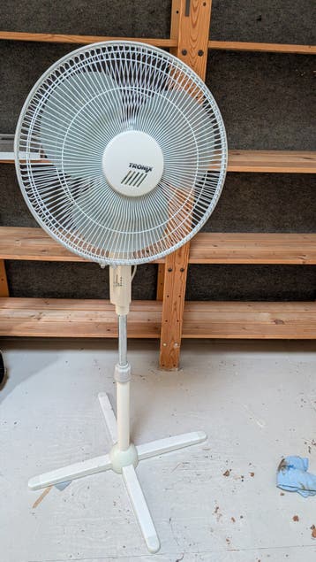 ventilator op standaard