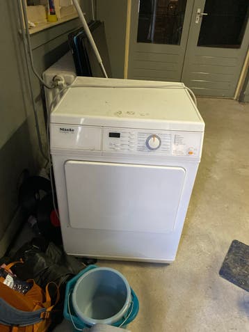 GRATIS Defecte Miele wasmachine voor onderdelen