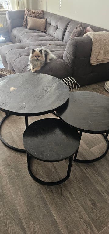 Set van 3 zwarte ronde salontafels, gebruikt