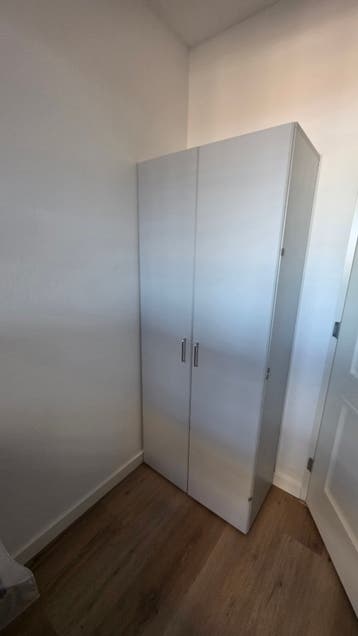 kast
