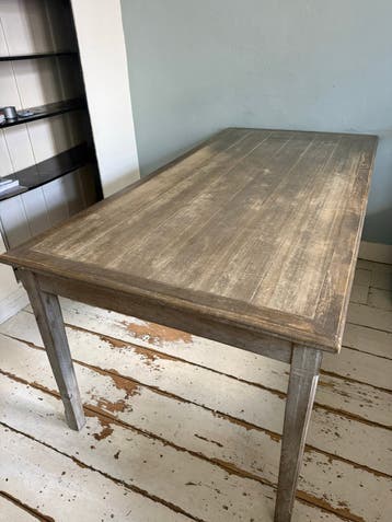 Lichtgrijze eetkamertafel - 180x90x80 cm
