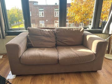 Comfortabele tweepersoonsbank - Bruin