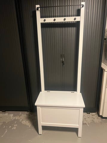 Witte kapstok met bankje en opbergvak ikea