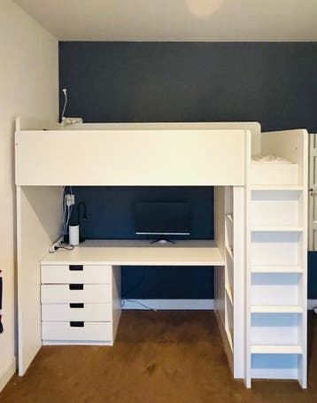 IKEA SMÅSTAD Hoogslaper met Bureau, Kast en Lades