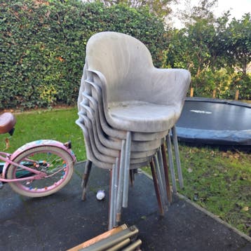 Gratis tuinstoelen - 6 stuks