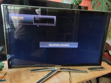 Samsung 40 inch LED TV UE40C7700 (defect) + 3D-brillen