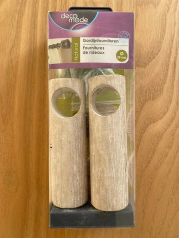Houten gordijnroede houders