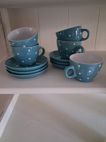 Turquoise kop en schotels met stippen - 6 stuks